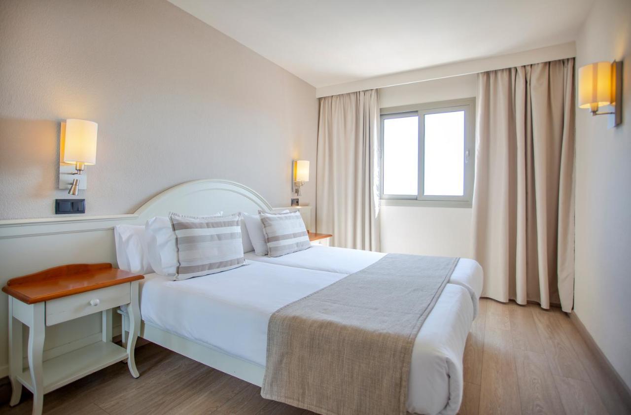 Marins Beach Club - Adults Only Hotel Кала Миллор Экстерьер фото