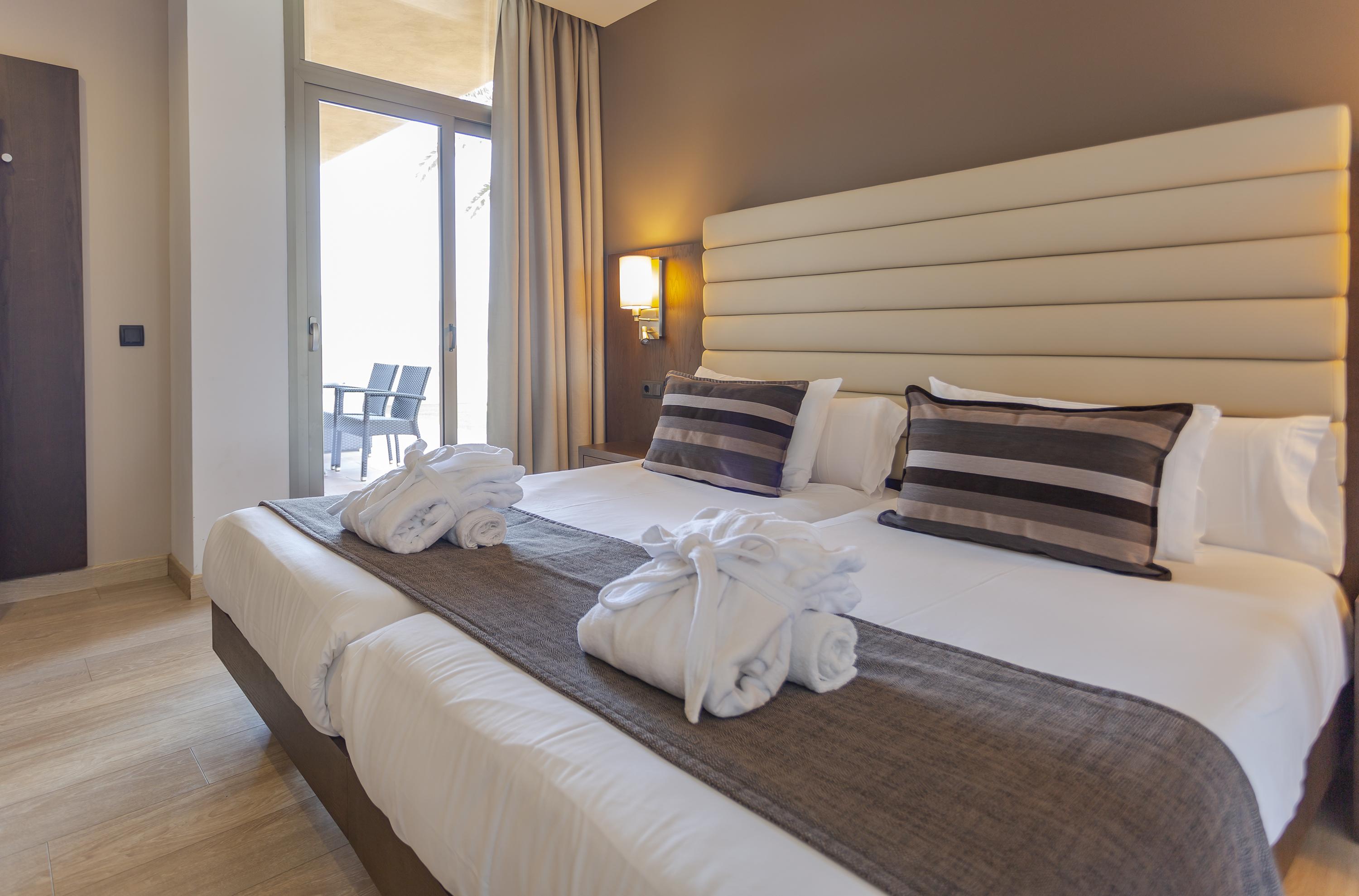 Marins Beach Club - Adults Only Hotel Кала Миллор Экстерьер фото